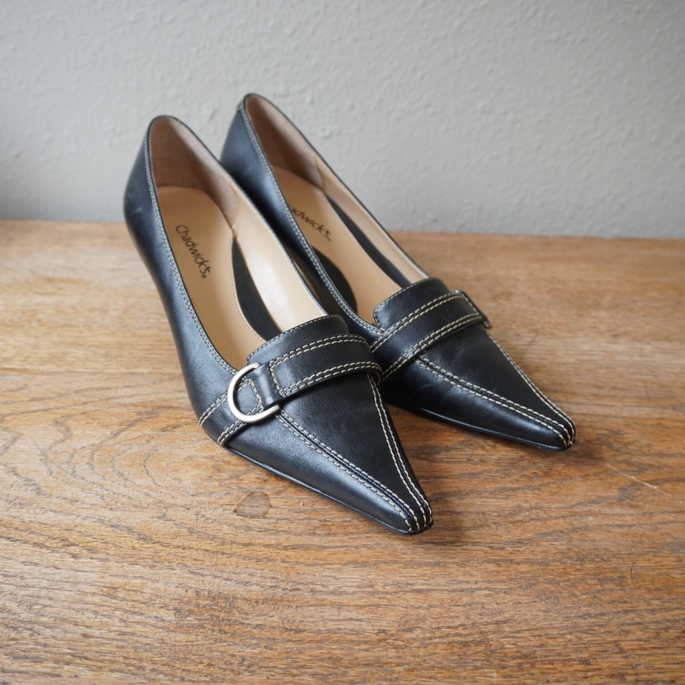 Chadwick's Vintage Women's Size 8 Buckle Pointed Toe Heels Black Leather Heels